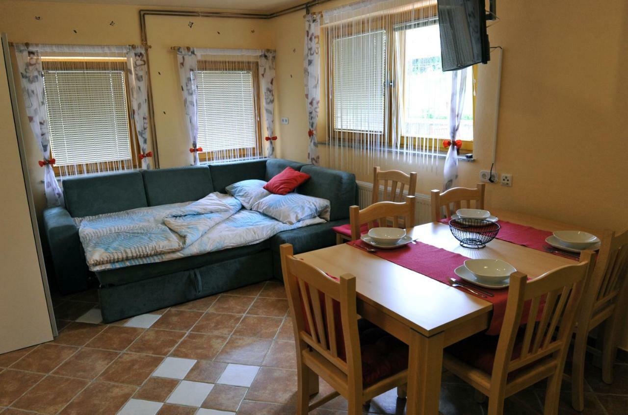 Apartma Marjetica Blejska Dobrava Exterior foto