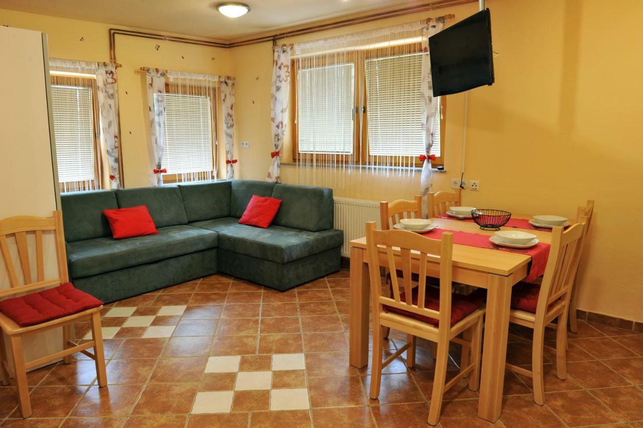 Apartma Marjetica Blejska Dobrava Exterior foto