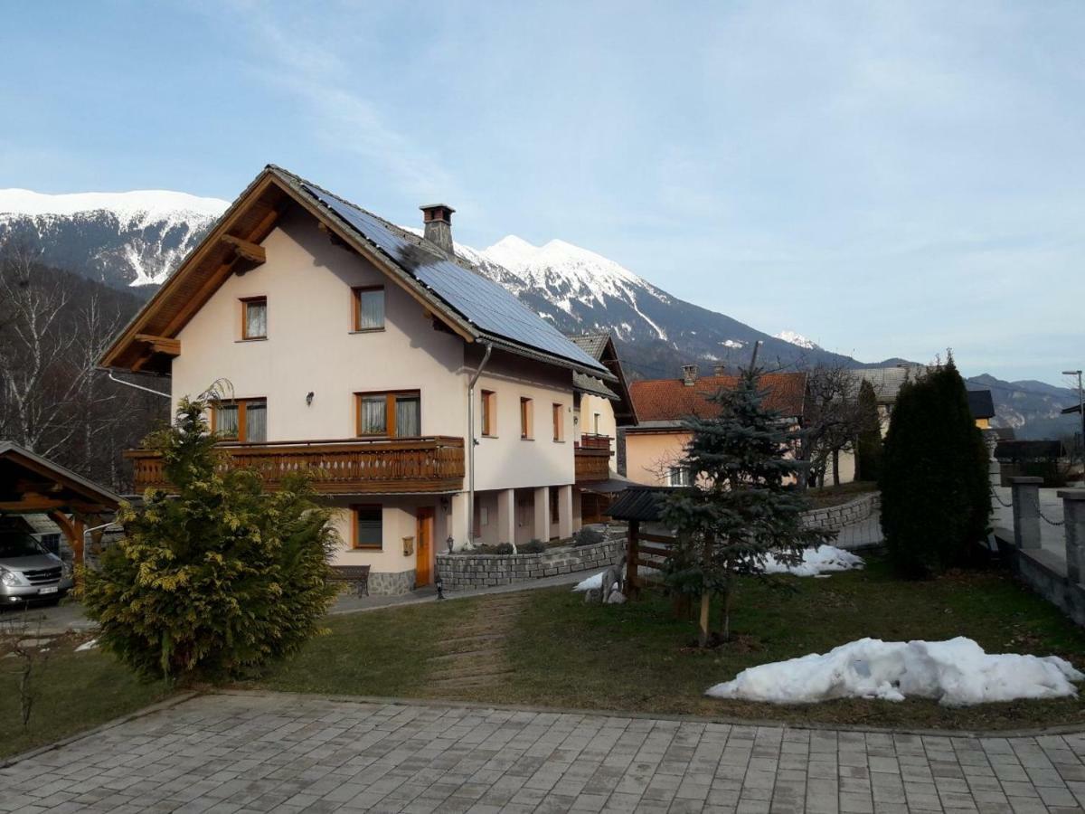 Apartma Marjetica Blejska Dobrava Exterior foto